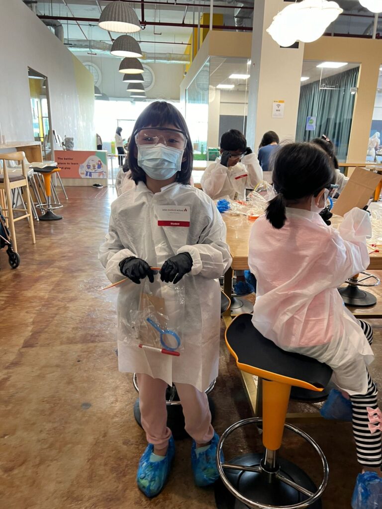 dd28b648-d98c-45af-b560-b42c7d6d6452